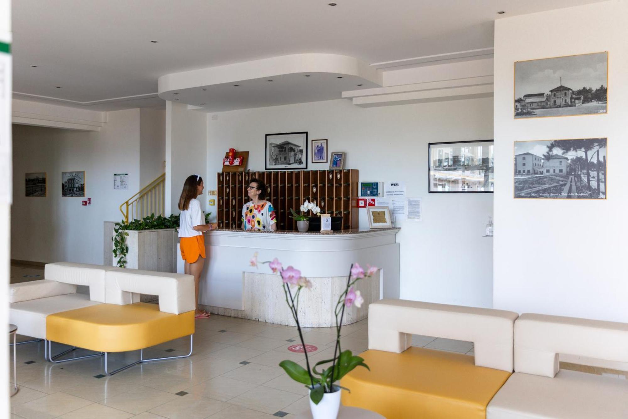 Savoia Hotel Misano Adriatico Εξωτερικό φωτογραφία