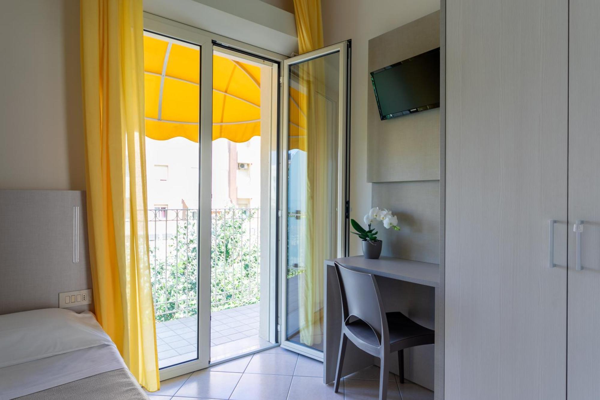 Savoia Hotel Misano Adriatico Εξωτερικό φωτογραφία