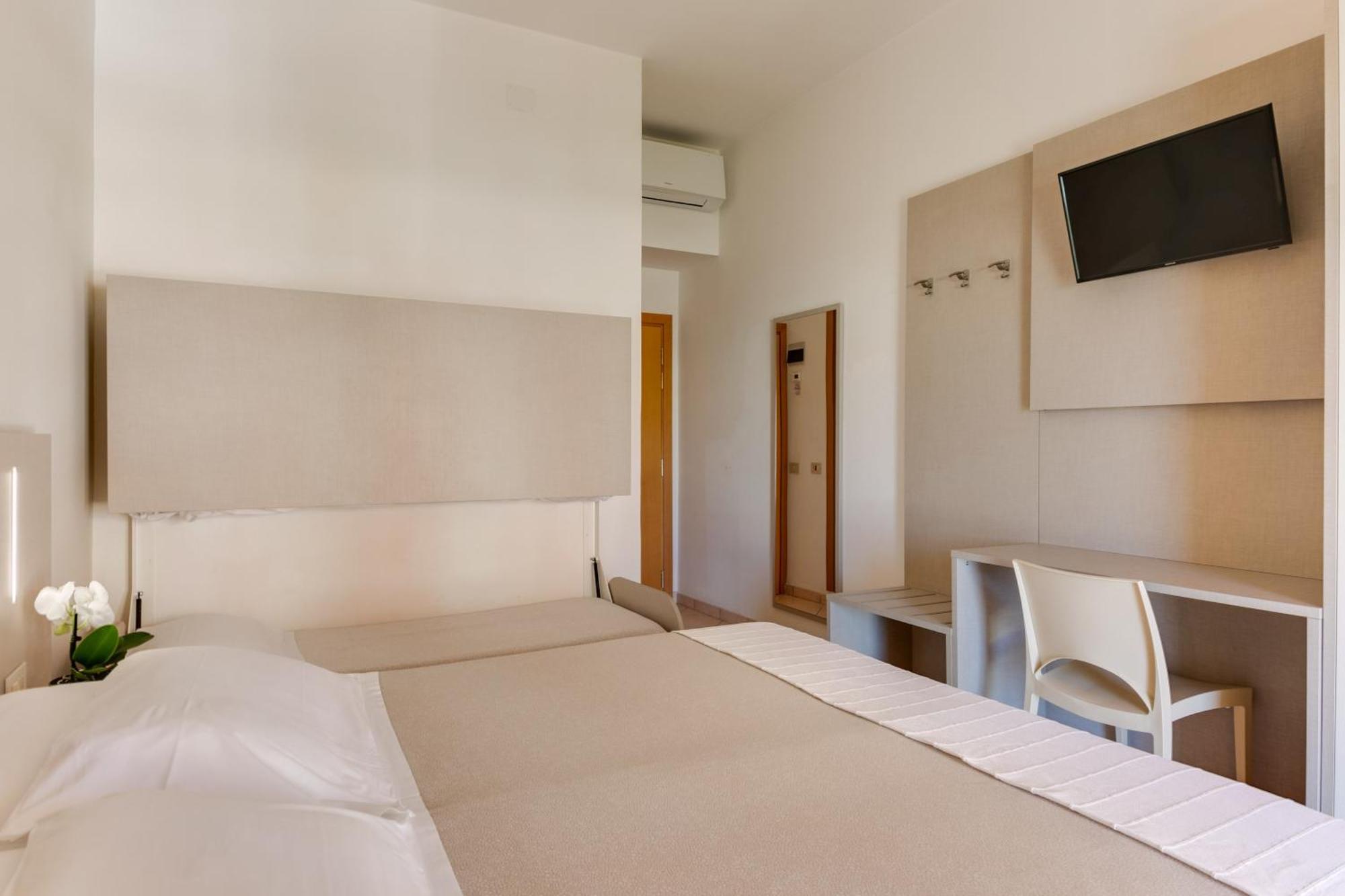 Savoia Hotel Misano Adriatico Εξωτερικό φωτογραφία