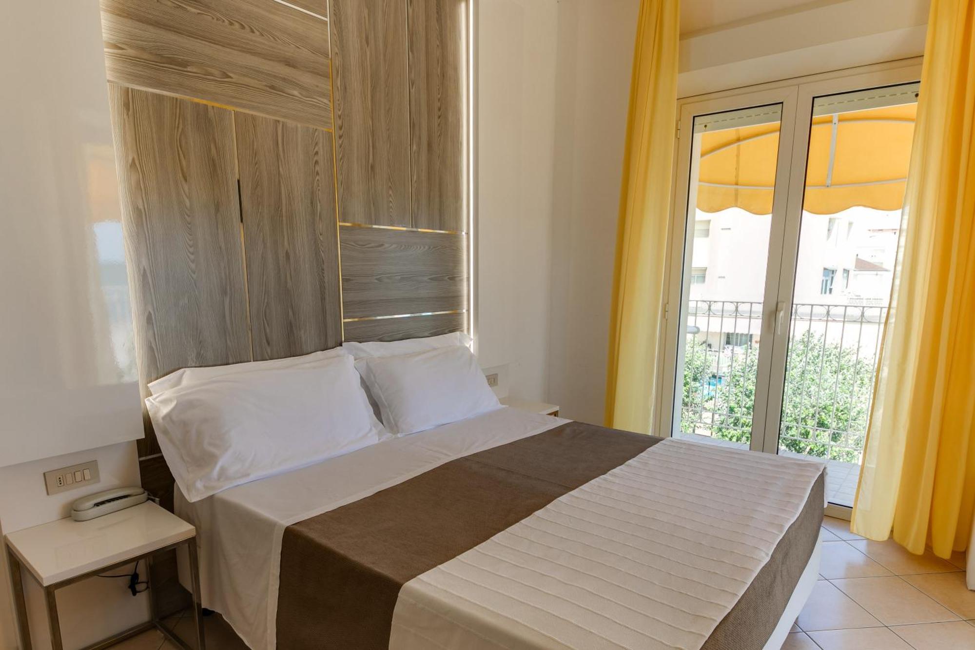 Savoia Hotel Misano Adriatico Εξωτερικό φωτογραφία