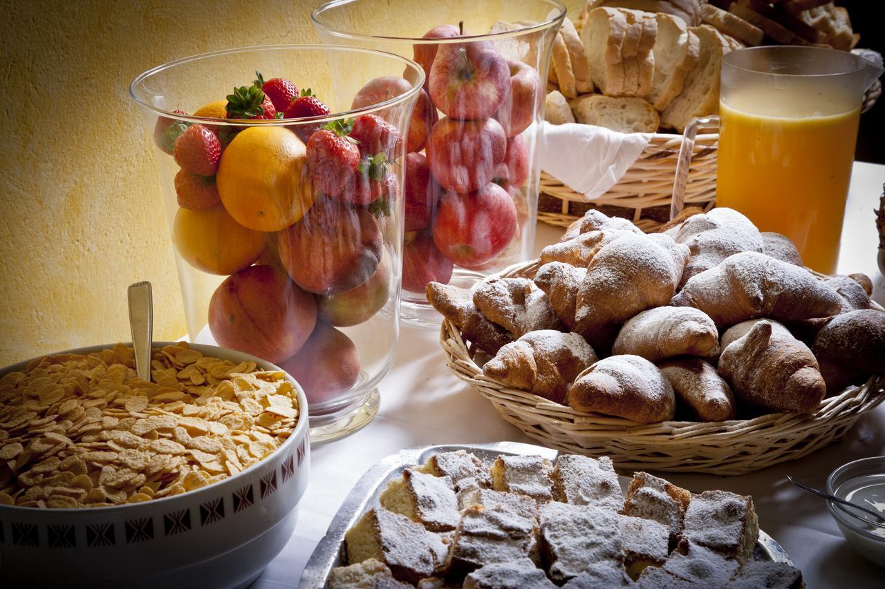 Savoia Hotel Misano Adriatico Εξωτερικό φωτογραφία